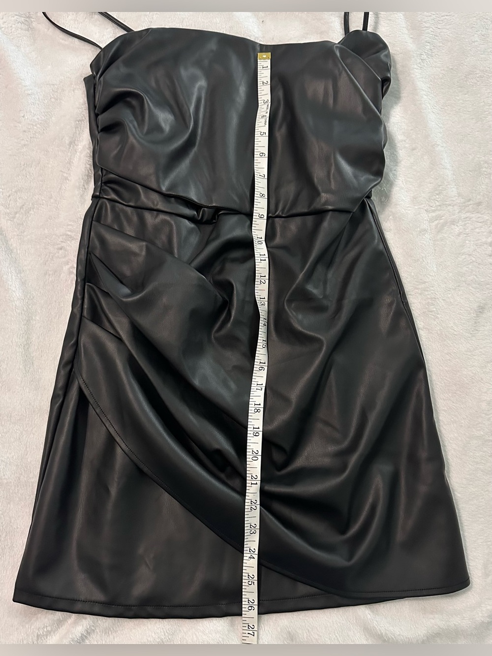 🖤 NWT Day + Moon Black Faux Leather Ruched Mini Dress | Size Medium 🖤 - Picture 5 of 6